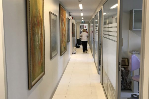 İki Yaka Diş Kliniği 7